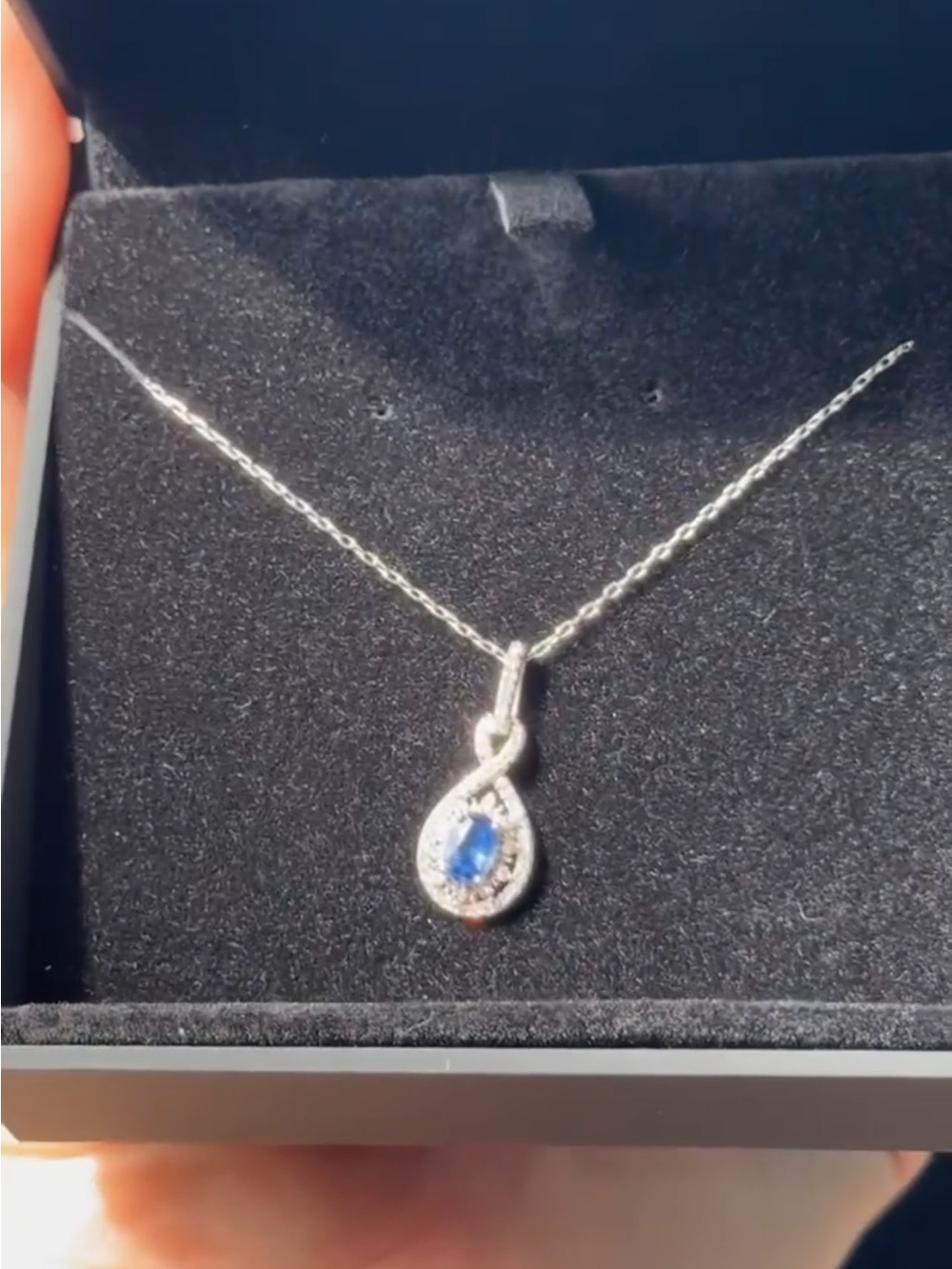 Jared’s Diamond Blue Sapphire Teardrop Pendant Necklace